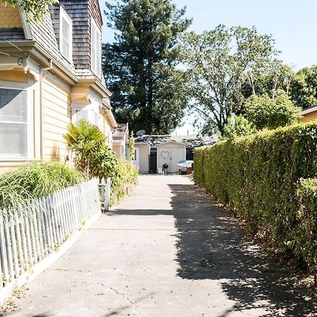 West End Neighborhood Cottage Santa Rosa Esterno foto